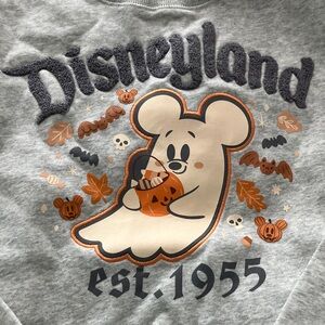 Disneyland cutie ghost mickey sweatshirt NWT 2025